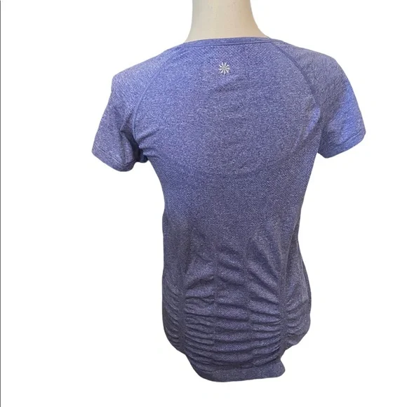 Athleta Fastest Track ruched front & back blue size medium t-shirt. - Picture 3 of 4